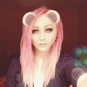 Meet your Posher, Ivy